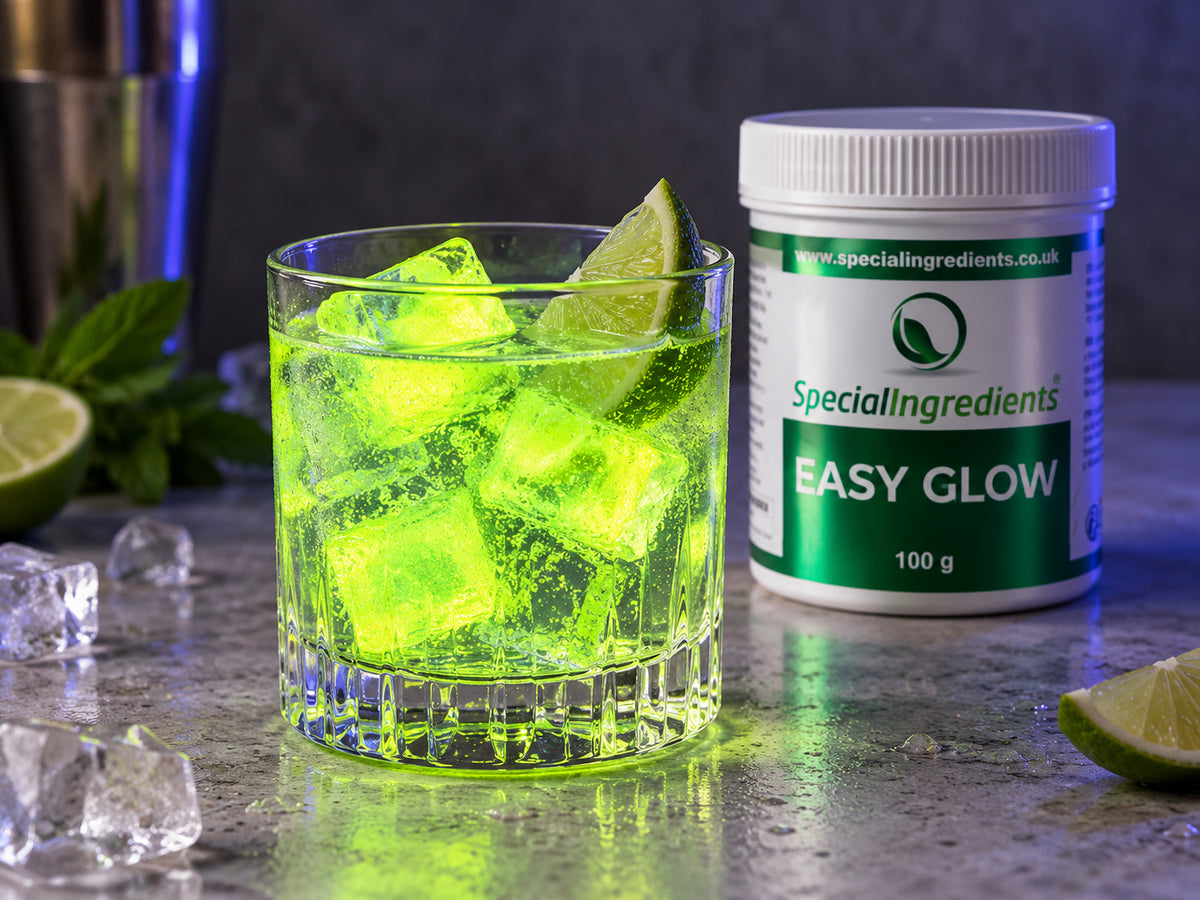 Cubetti di ghiaccio fluorescenti con Easy Glow